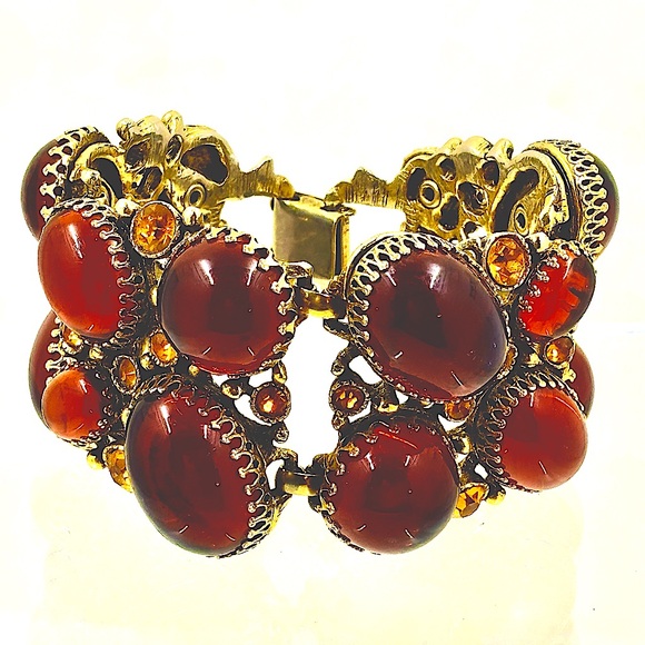 Vintage Mid-Century Chunky Faux Amber And Rhinestone Bracelet - Picture 3 of 4